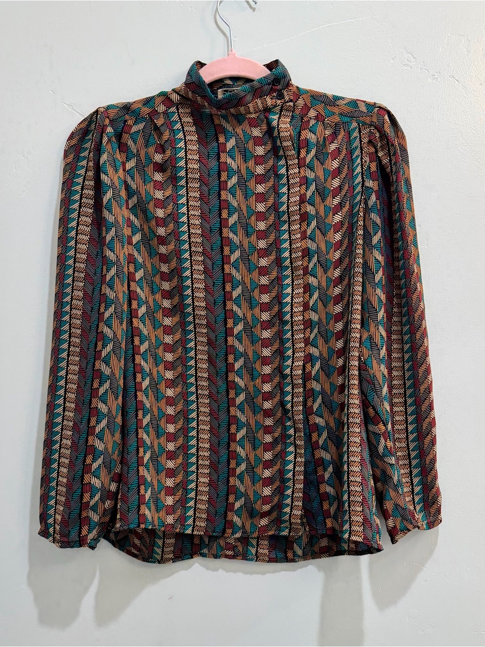 Vintage 80s Regina Porter Geometric Chevron Mock Neck Blouse Hidden Placket Sz 4 - Picture 3 of 16
